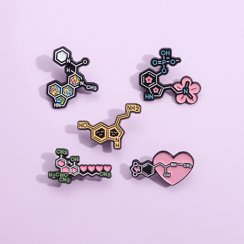 Broche scientifique créative,  - Medical Lab Microscope avis et prix